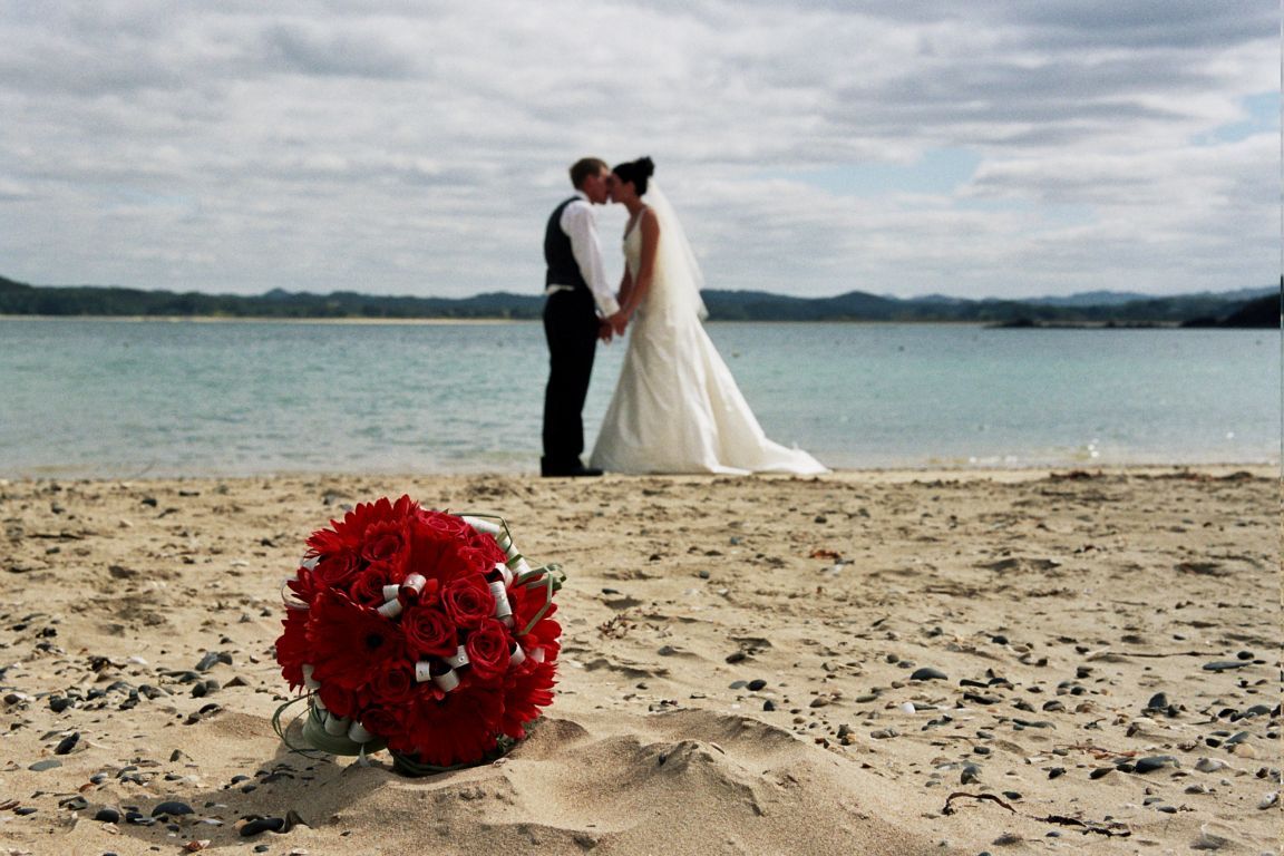 The Romantic Inspiring Beach Wedding Starstylemepretty